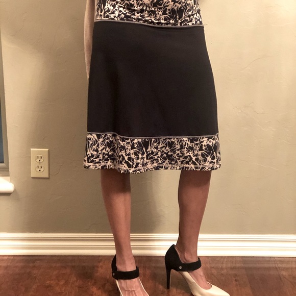 BCBG Midi Skirt - Picture 1 of 3